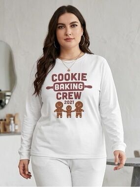 EUC - Women’s Long Sleeve Tee “Cookie Baking Crew” - Size 2XL